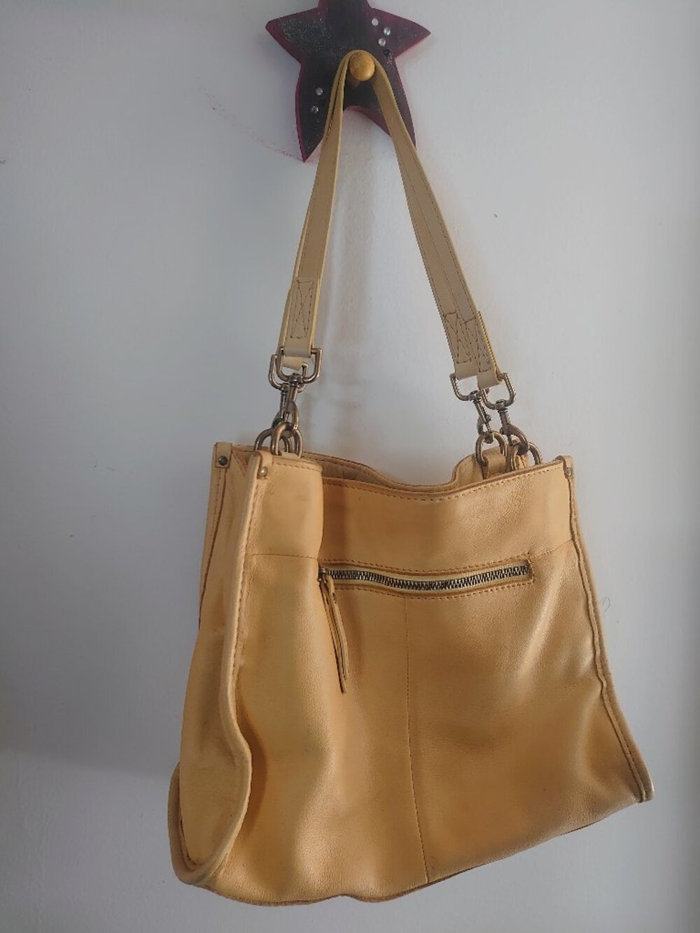 American Leather Co. Pale Yellow Smooth Handbag Purse